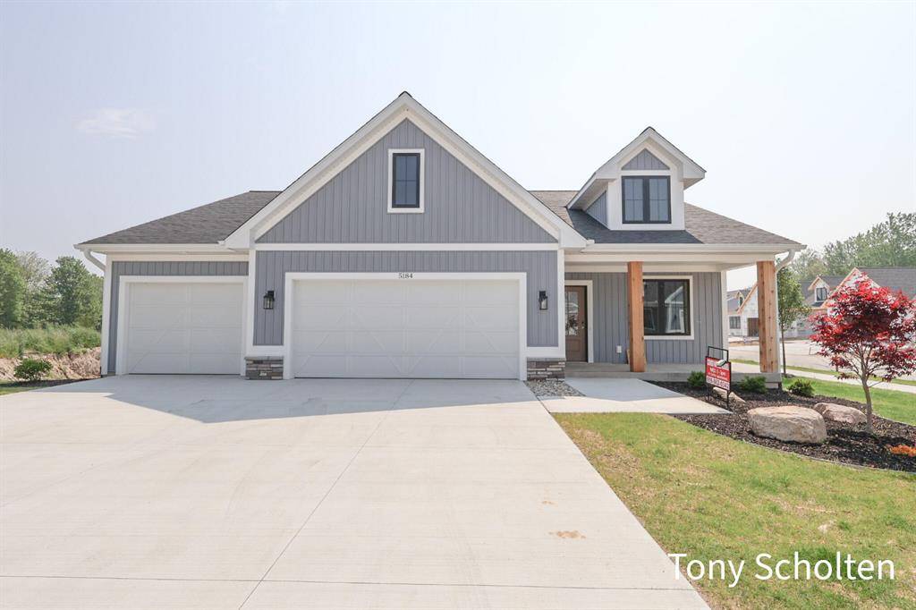 5184 Blendon Meadow Circle Building: 23 47, Blendon Twp, MI 49426