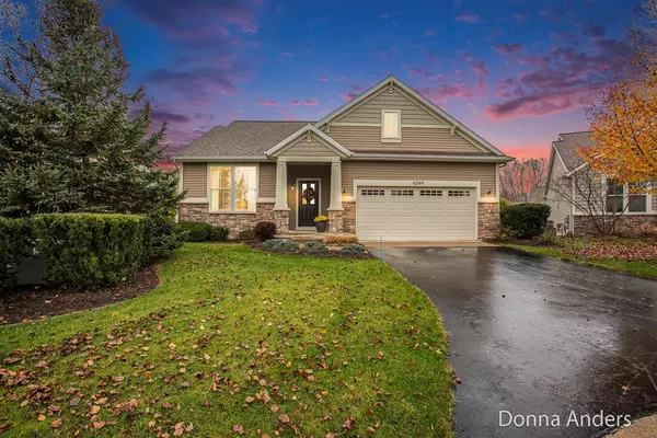 6249 White Clover Lane, Caledonia, MI 49316