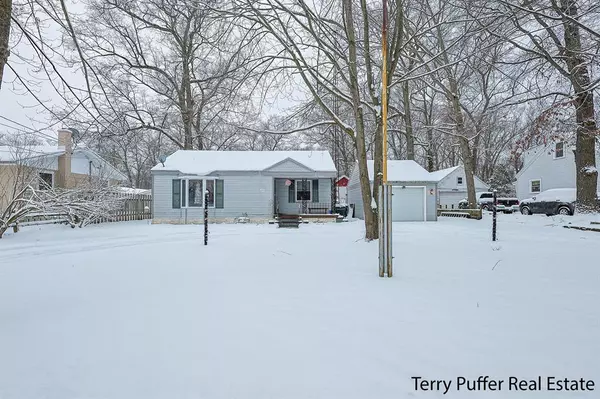 2015 Whitehall Road, Muskegon, MI 49445