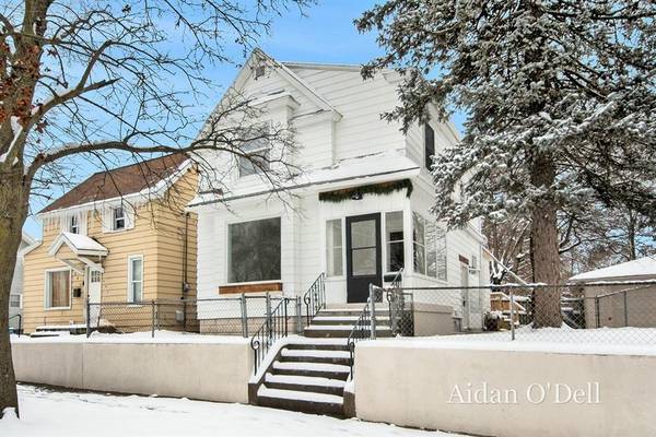 841 College Avenue SE, Grand Rapids, MI 49507