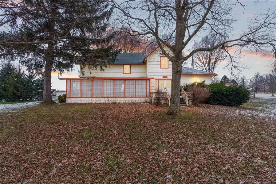 1082 Kinneville Road, Leslie Twp, MI 49251