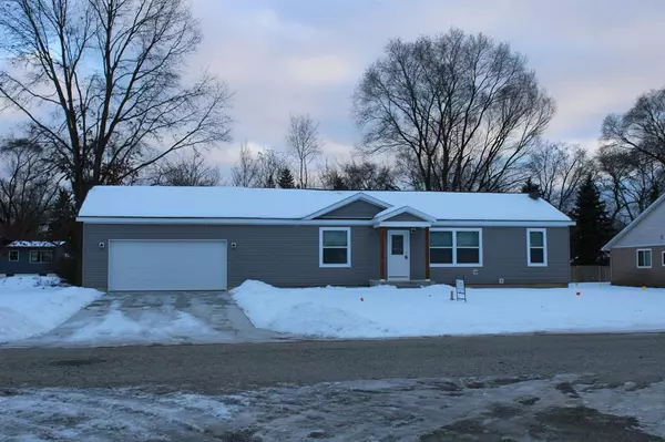 1949 Summerset Drive, Muskegon, MI 49442