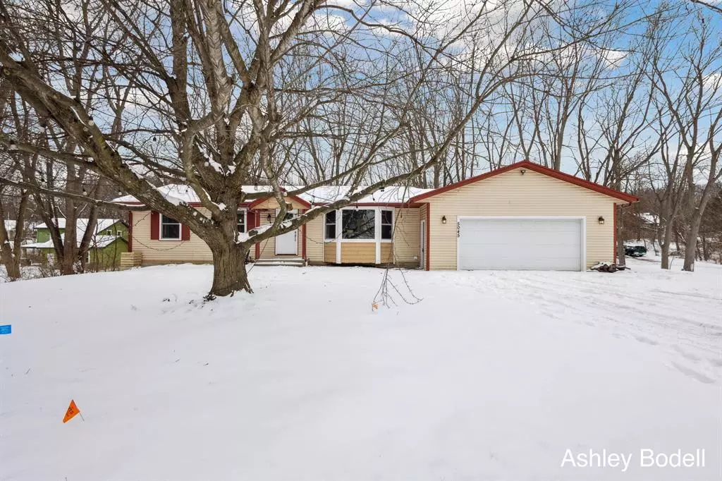 Plainfield Twp, MI 49321,5045 Pine Island Drive NE