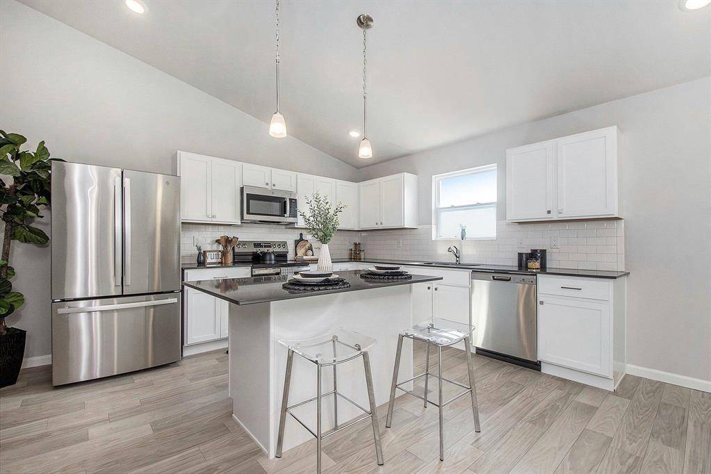 Holland Twp, MI 49424,4024 Silverton Drive
