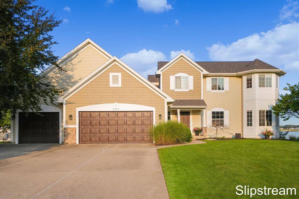 5757 16th Avenue, Georgetown Twp, MI 49426