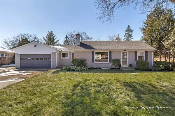 East Grand Rapids, MI 49506,2714 Cascade Road SE