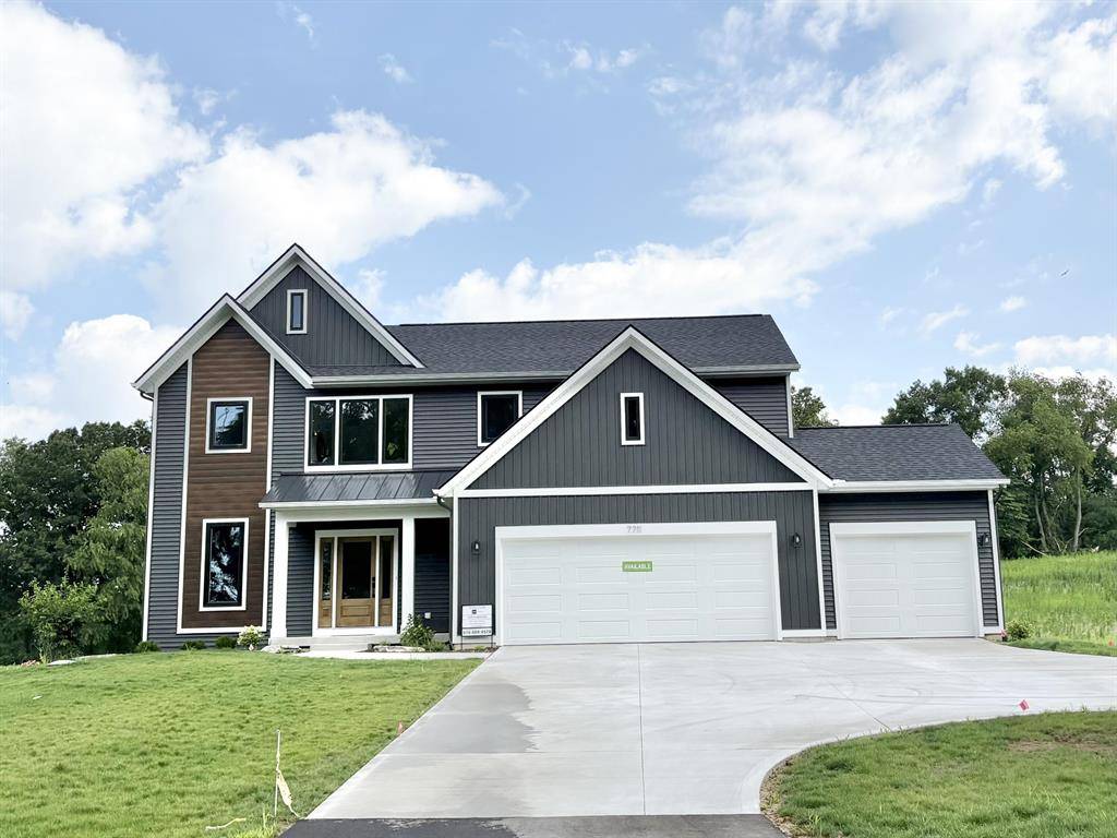 7711 96th Street SE, Caledonia Twp, MI 49302