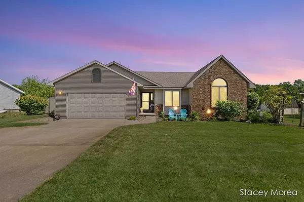 9743 River Road, Eureka Twp, MI 48838