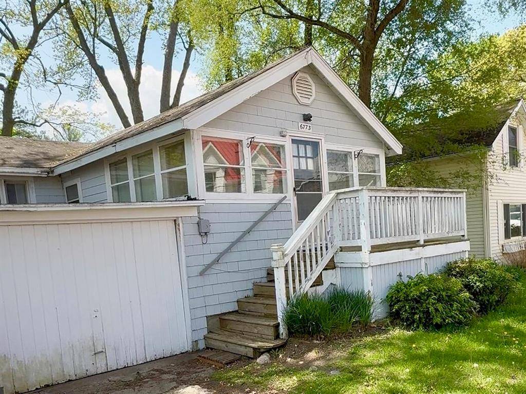 6773 Kitson Drive NE, Cannon Twp, MI 49341