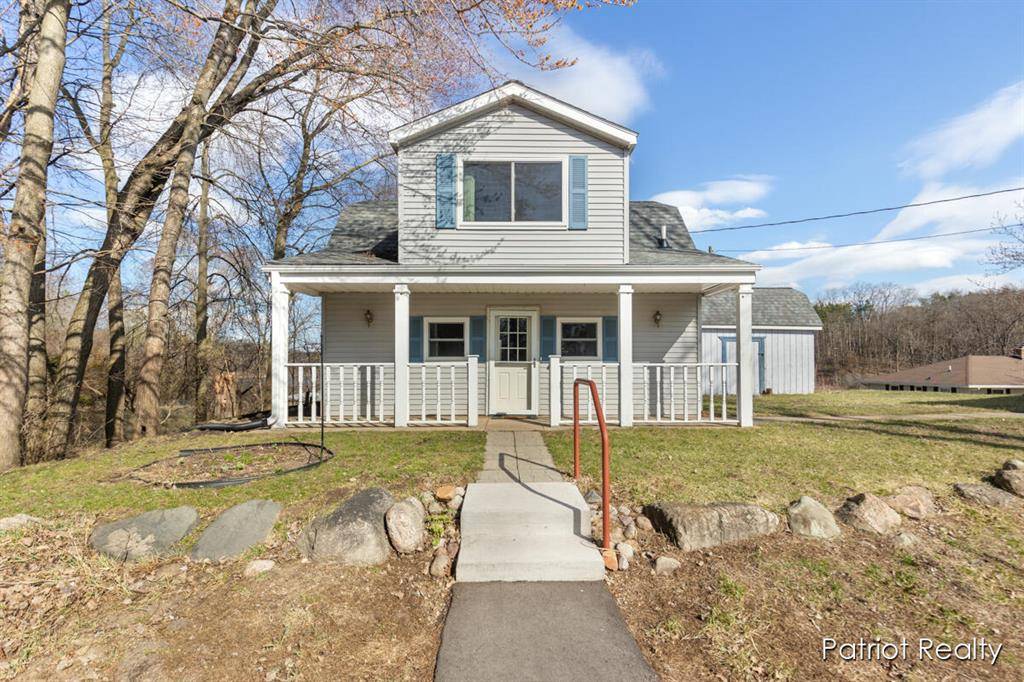 1142 Hammond Road, Rutland Twp, MI 49058
