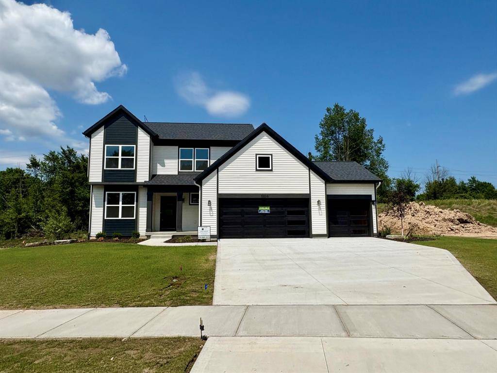 5899 Valley Point Drive SE, Caledonia Twp, MI 49316
