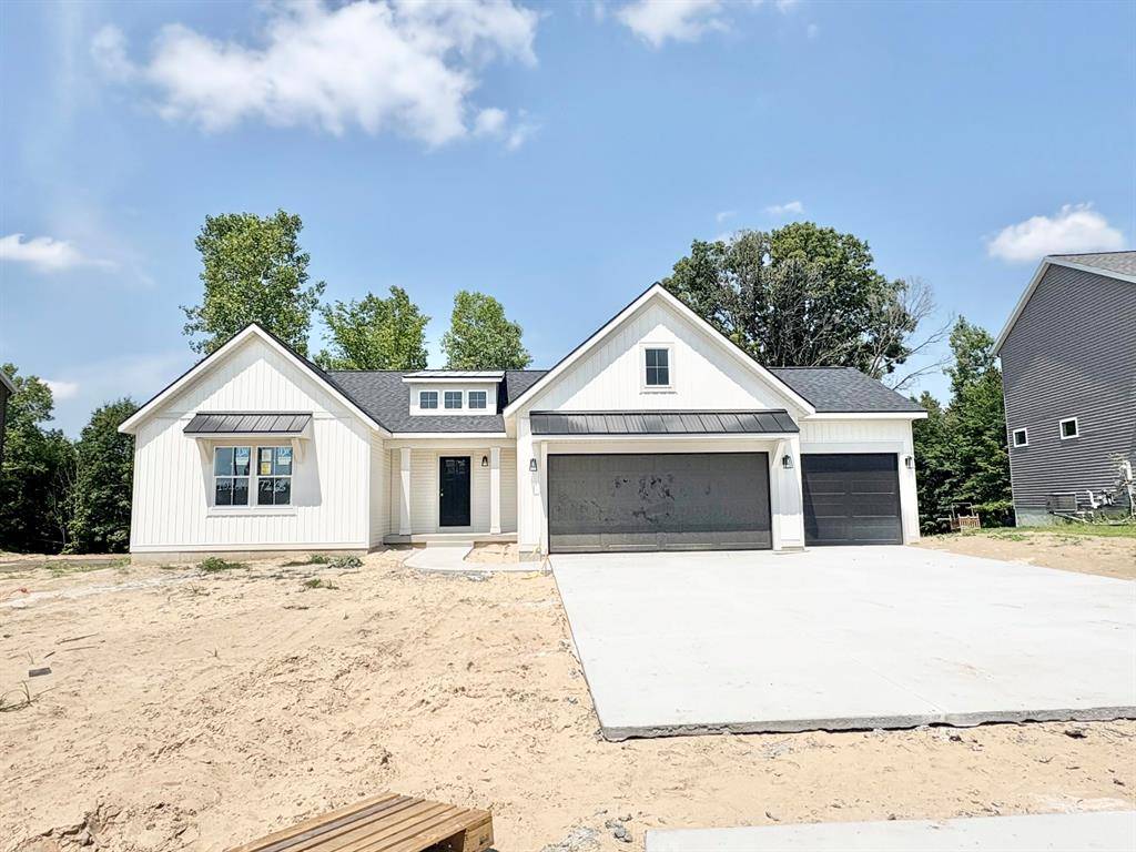 7266 Graymoor Street SE, Caledonia Twp, MI 49316