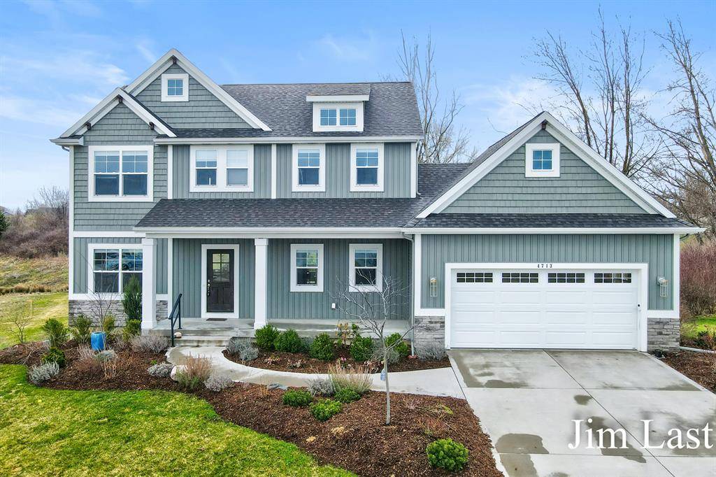 4713 Lake Ridge Drive, Laketown Twp, MI 49423