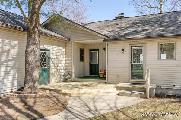 Grant Twp, MI 49327,1599 E Clearwater Street