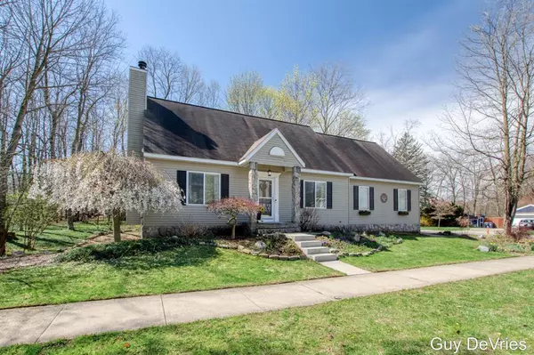 2658 Golfridge Drive SE, Grand Rapids, MI 49546