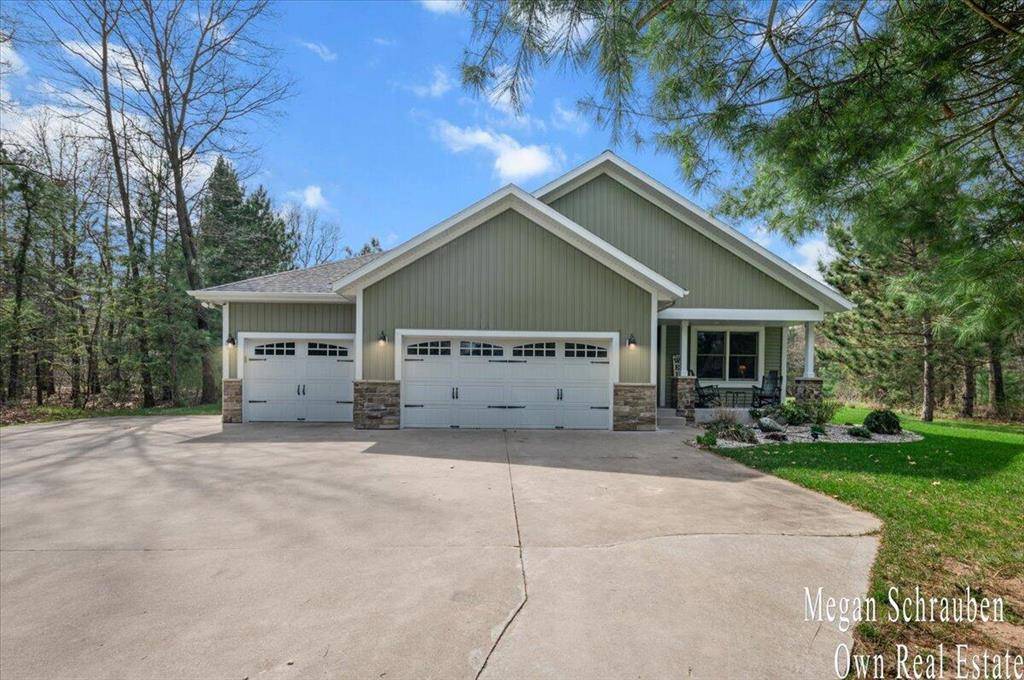 4615 N Weber Road, Fruitland Twp, MI 49461