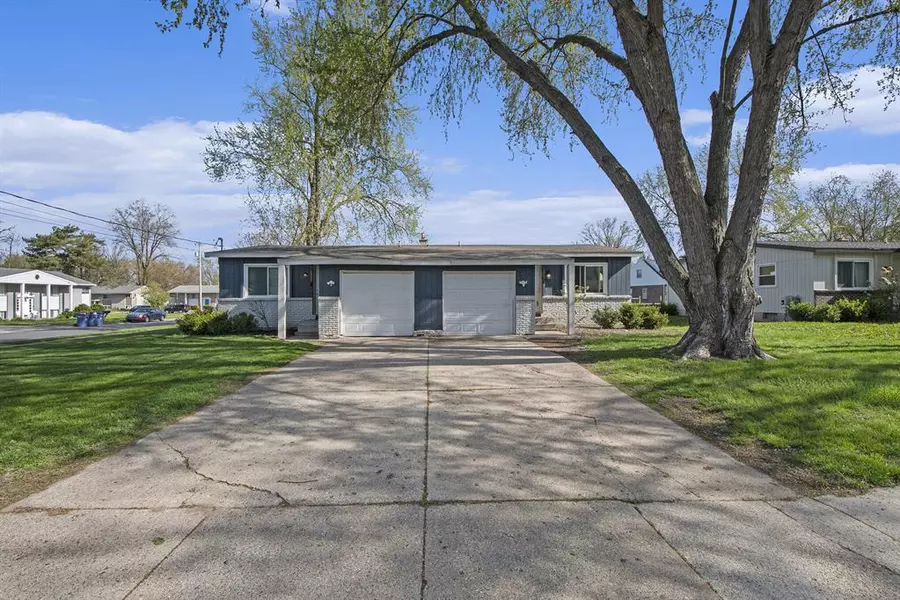 1007-1009 33rd Street SE, Grand Rapids, MI 49508