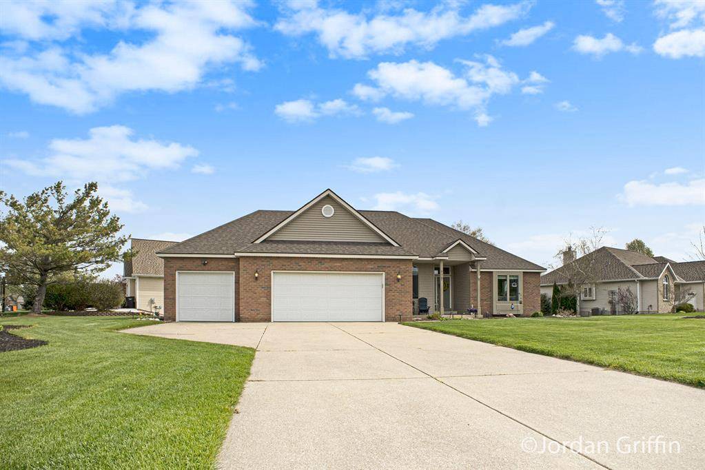 Zeeland Twp, MI 49464,938 Mid Bluff Drive