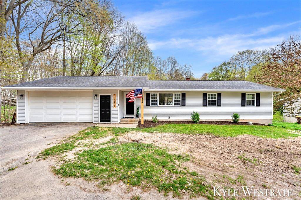 11222 Phelps Avenue NW, Sparta Twp, MI 49345
