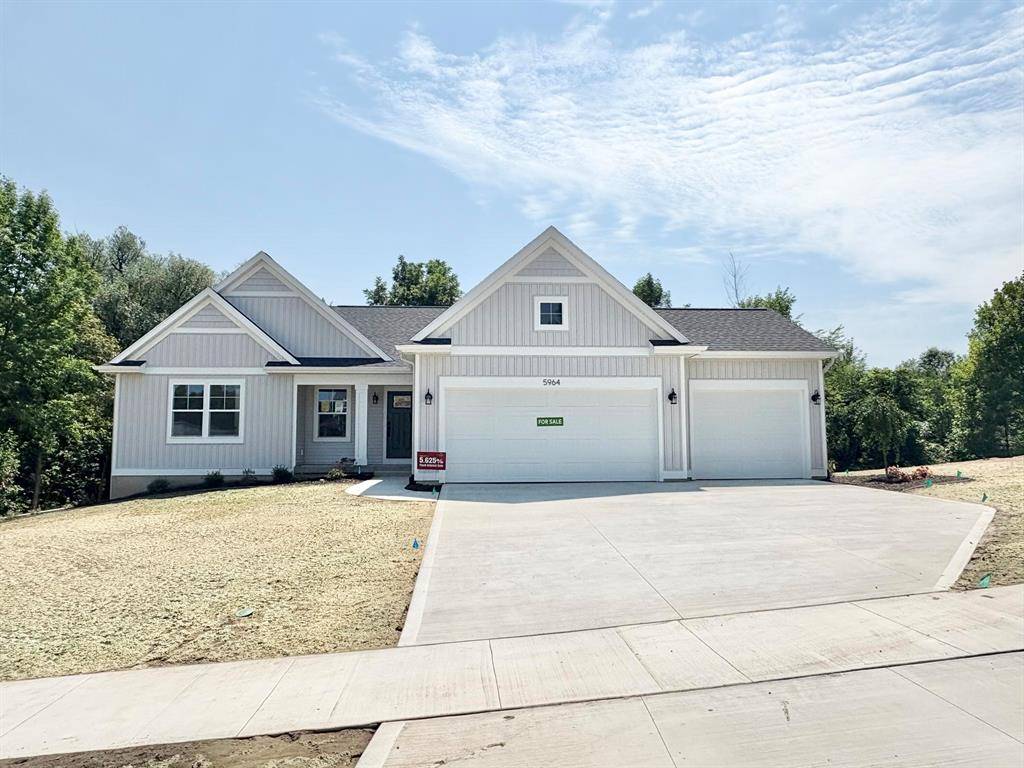 5964 Valley Point Drive SE, Caledonia Twp, MI 49316