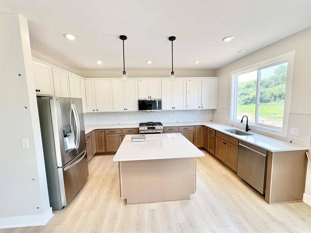 Caledonia Twp, MI 49302,8345 Kettle Oak Drive SE