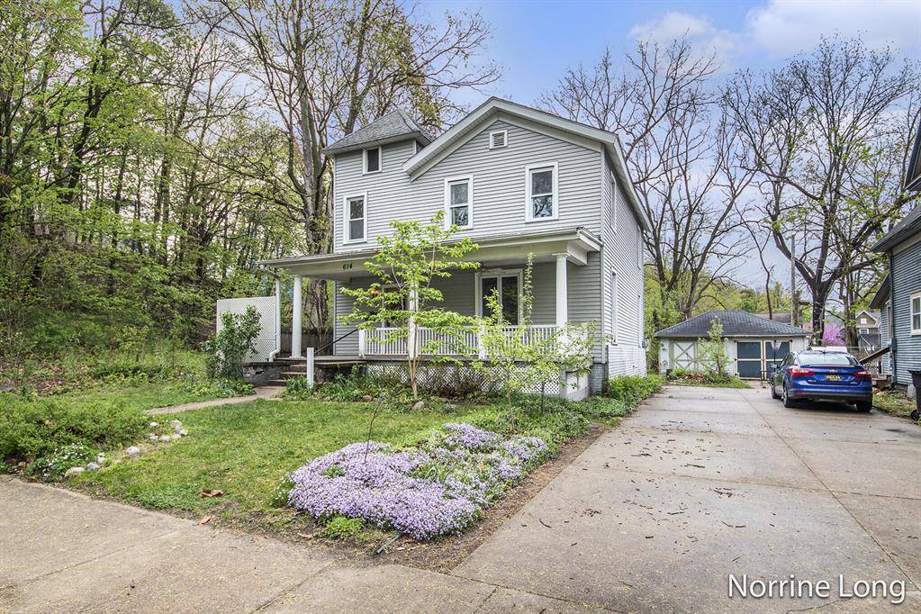 Allegan, MI 49010,614 Trowbridge Street
