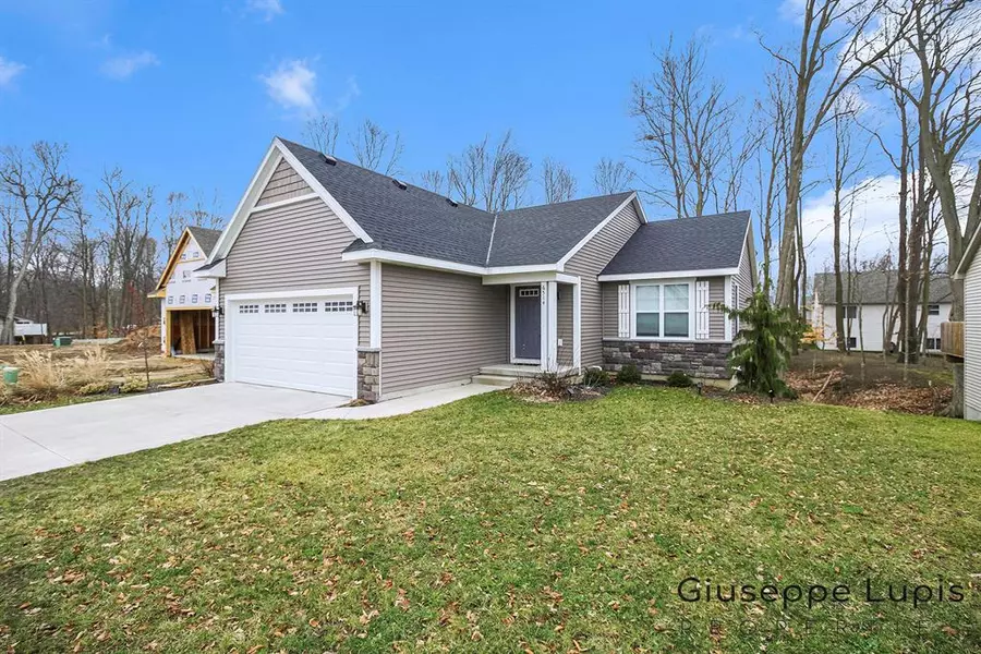 6514 Cherry Mead Court SE, Caledonia Twp, MI 49316