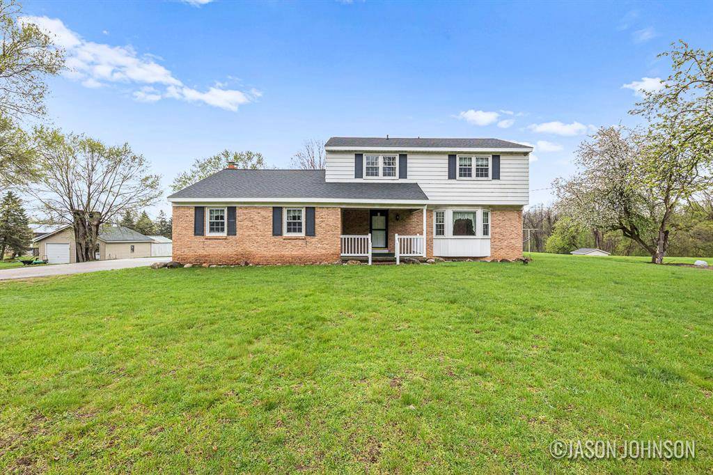 4160 Shaffer Avenue SE, Kentwood, MI 49512