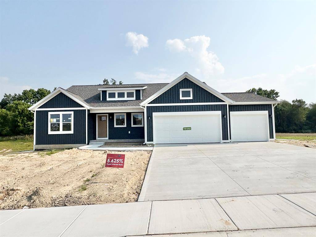 8296 Kettle Oak Drive SE, Caledonia Twp, MI 49302