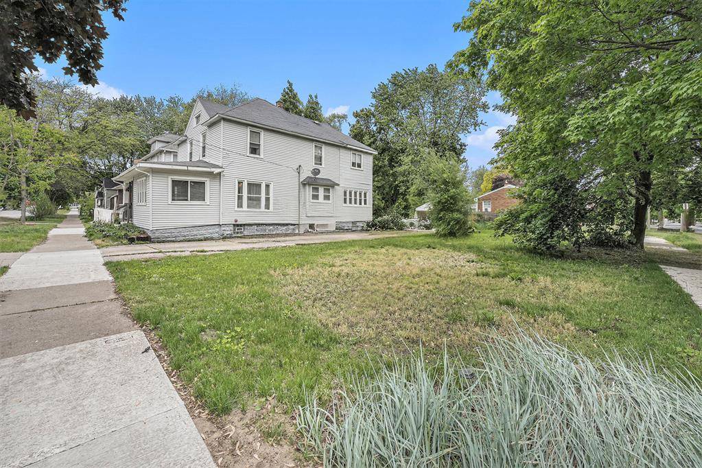 1107 11th Street NW, Grand Rapids, MI 49504