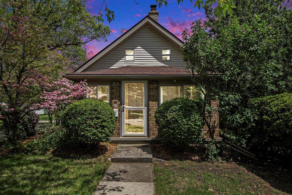 916 Brooks Street, Ann Arbor, MI 48103