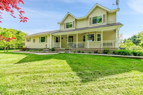 5576 Kidder Road, Almont Twp, MI 48003
