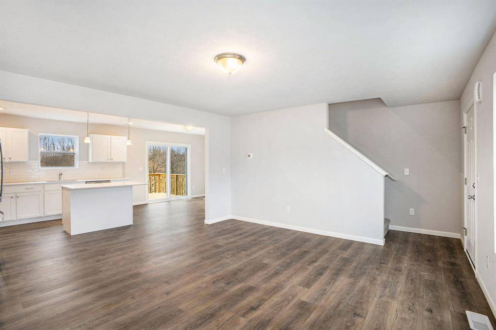 Cedar Springs, MI 49319,521 Snow Pine Court NE