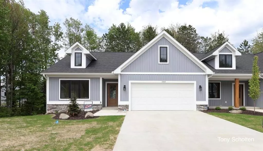 5139 Blendon Woods Court 17, Blendon Twp, MI 49426