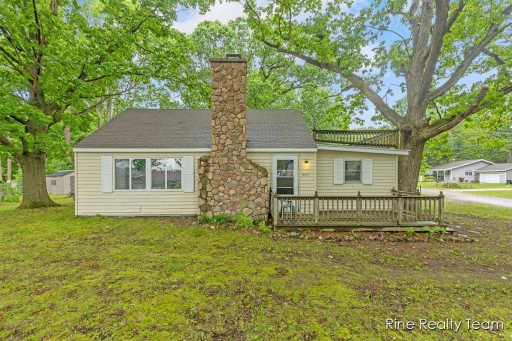 11571 Oriole Drive, Belvidere Twp, MI 48850
