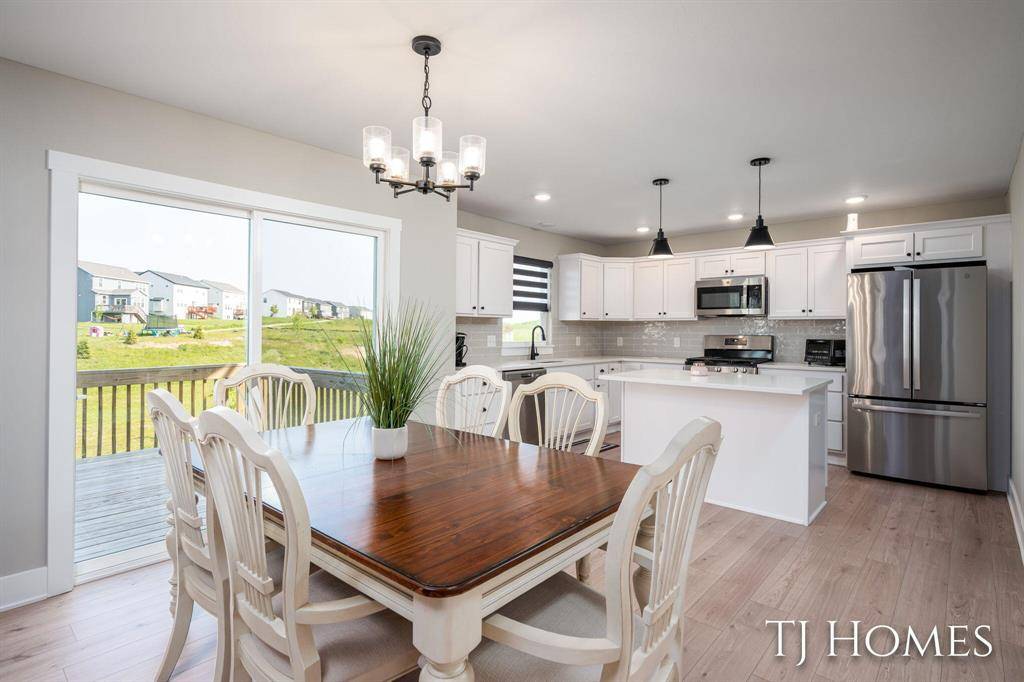 Rockford, MI 49341,623 Elstar Drive NE
