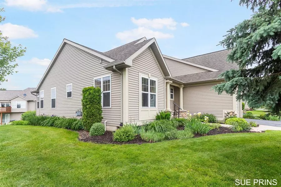 3107 Rain Tree Court 36, Jamestown Twp, MI 49426