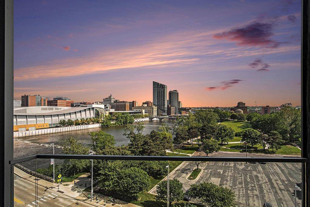 Grand Rapids, MI 49504,335 Bridge Street NW 500