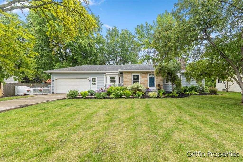 3020 Cascade Road SE, East Grand Rapids, MI 49506