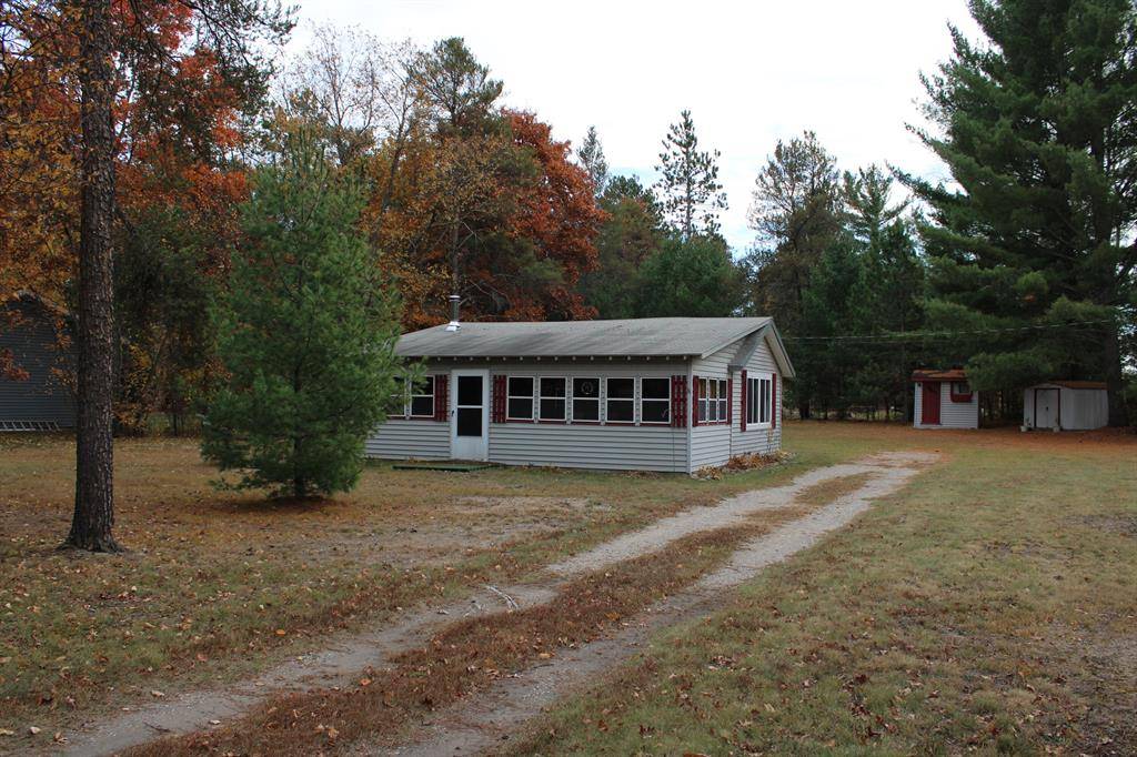 94 E Cherry Creek Road, Mentor Twp, MI 48647