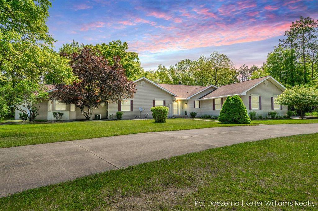 376 Stauffer Drive, Rutland Twp, MI 49058