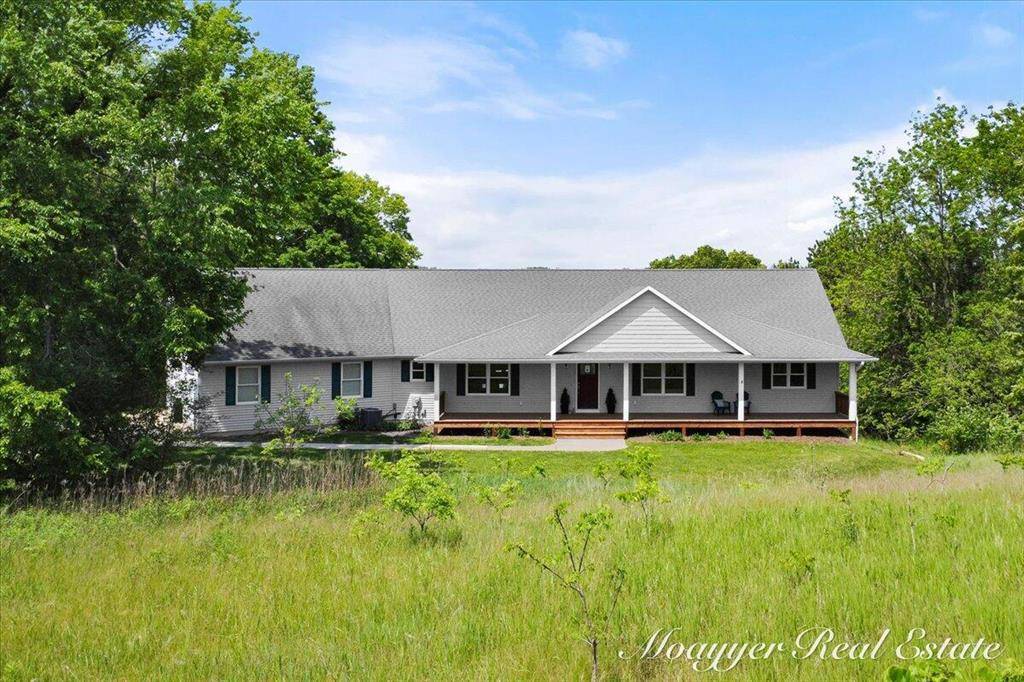 10245 Lincoln Lake Road NE, Oakfield Twp, MI 48838
