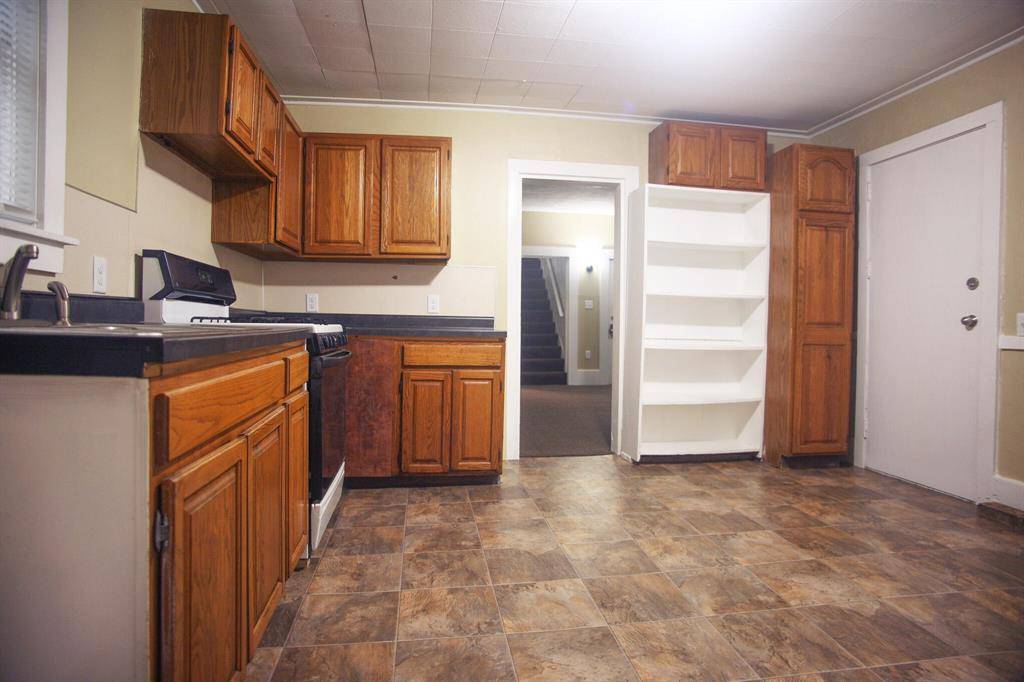 Grand Rapids, MI 49503,121 Houseman Avenue NE