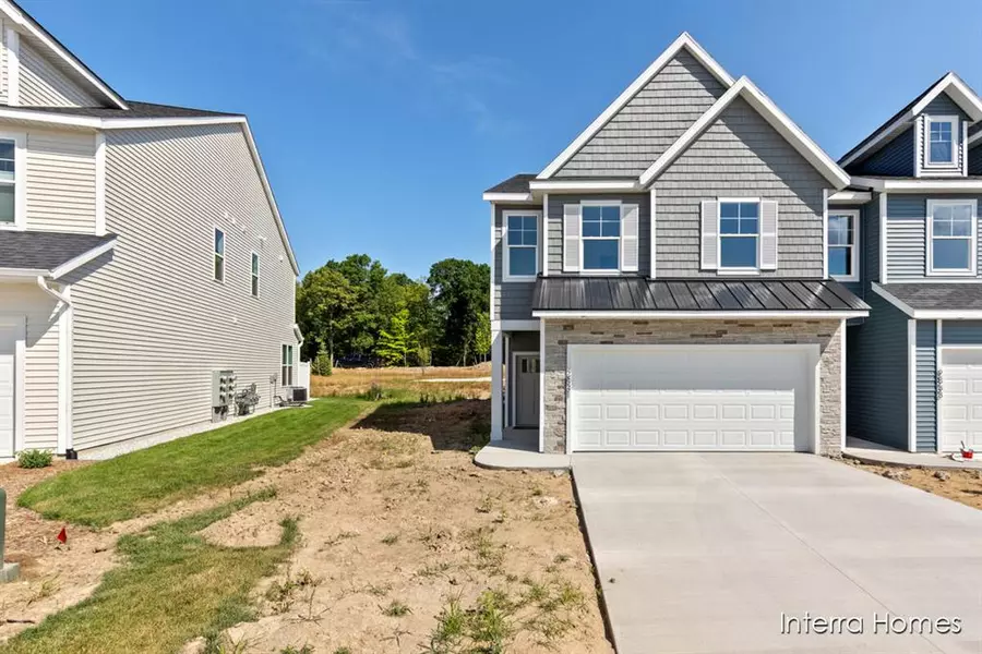 2831 W Highgate Street 32, Kentwood, MI 49512