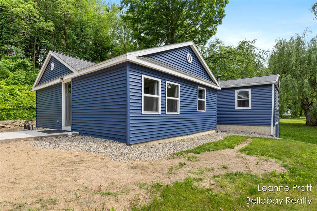 325 Donna Drive, Woodland Twp, MI 48849