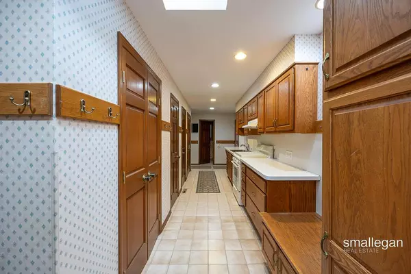 Ada Twp, MI 49301,550 Greentree Lane NE