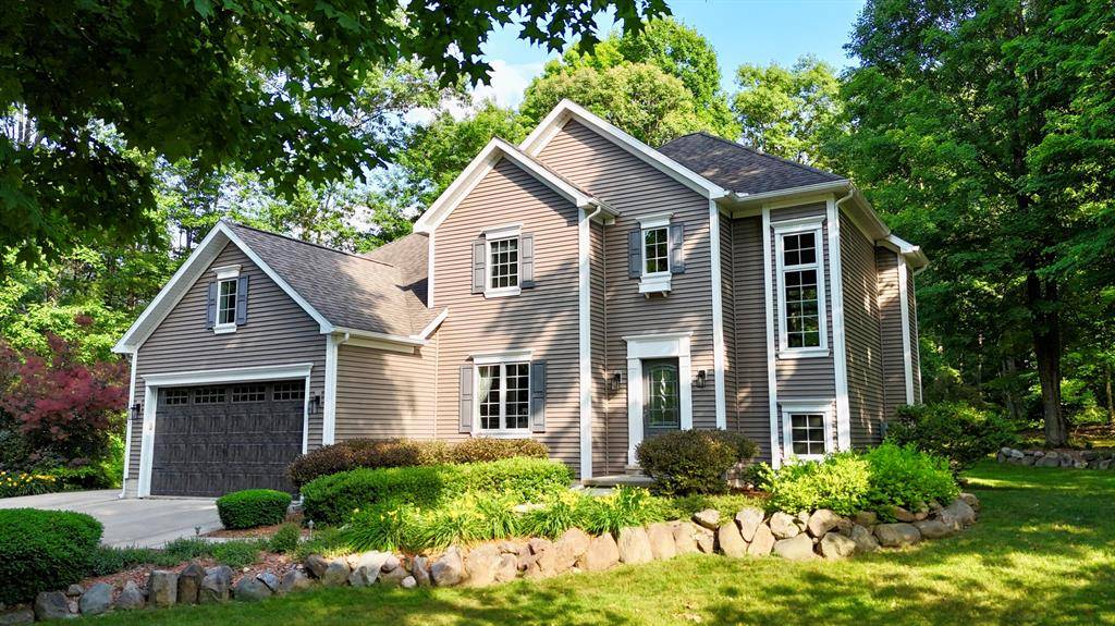 Big Rapids, MI 49307,19223 Fox Glove Circle