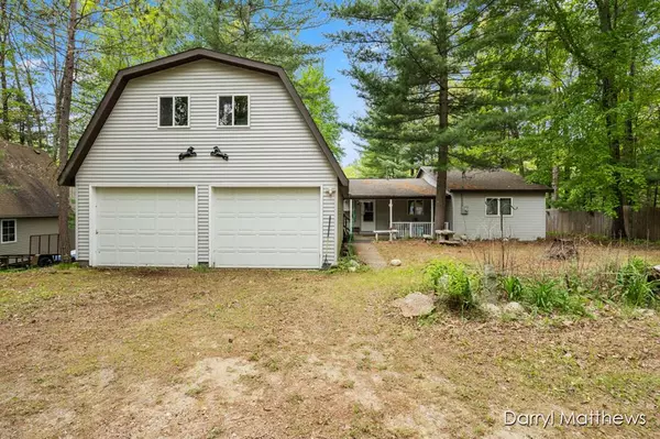 5046 S Lazy Deer Lane, Webber Twp, MI 49304