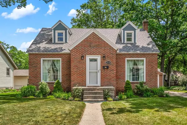2646 Forest Grove Avenue SW, Wyoming, MI 49519
