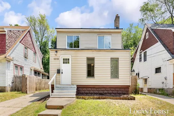 Grand Rapids, MI 49507,1018 Cooper Avenue SE
